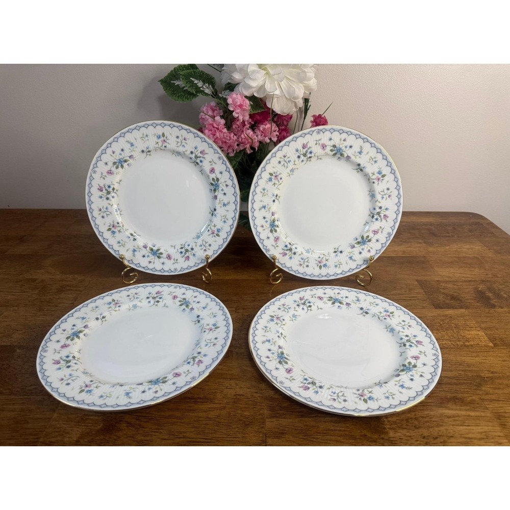 Paragon Florabella Fine Bone China Salad Plate England Floral Gold Trim